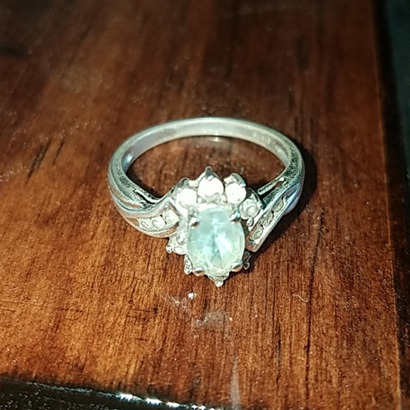 Sterling silver blue topaz and cz ring - Picture 3 of 4